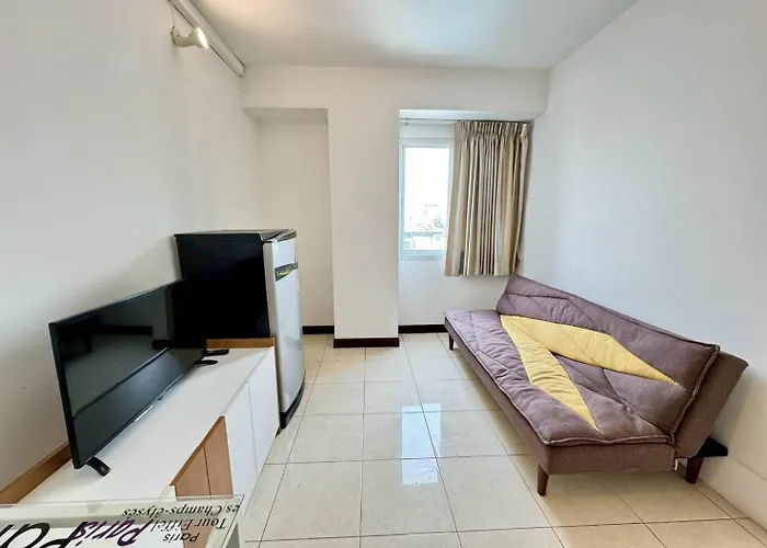 Grandview Ladprao Hotel