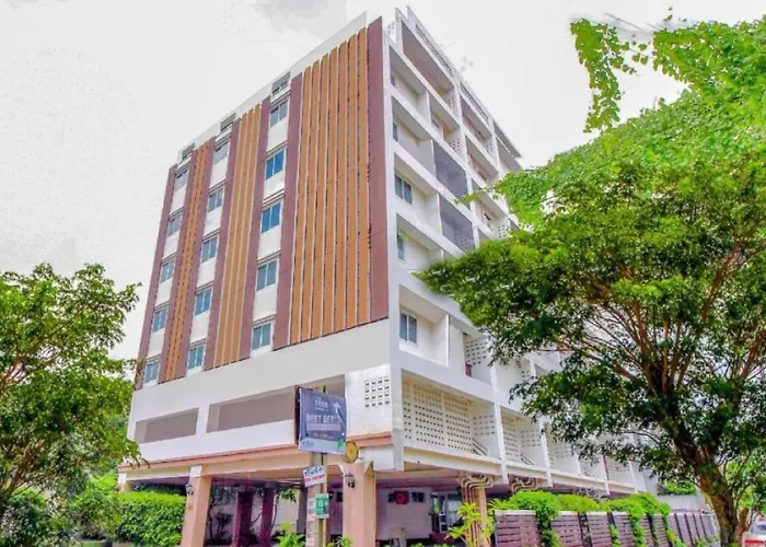 Grandview Ladprao Hotel 3*